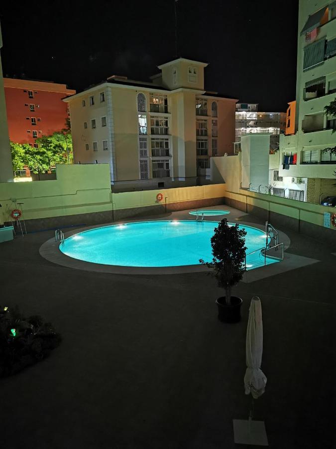 Blue Ocean Apartment Torremolinos Zewnętrze zdjęcie